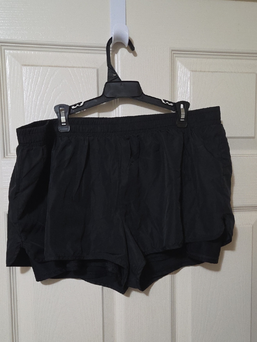aerie Black Athletic Shorts with Elastic Waist